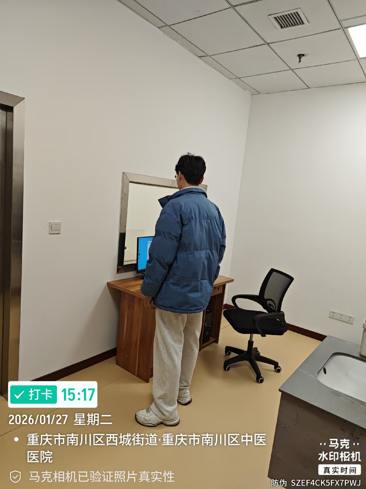 aadecbc9bcca707ef7364a36a9abe721.jpg